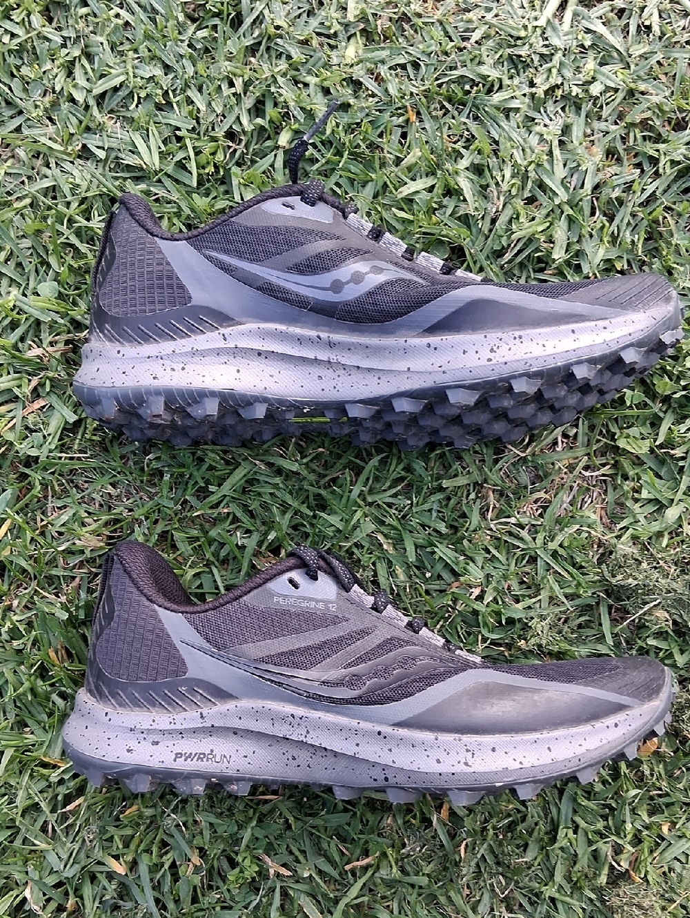 Men's Black Running Shoes - Picture 10 of 14